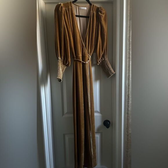 Reformation Dresses & Skirts - Reformation Mandi Dress NWT